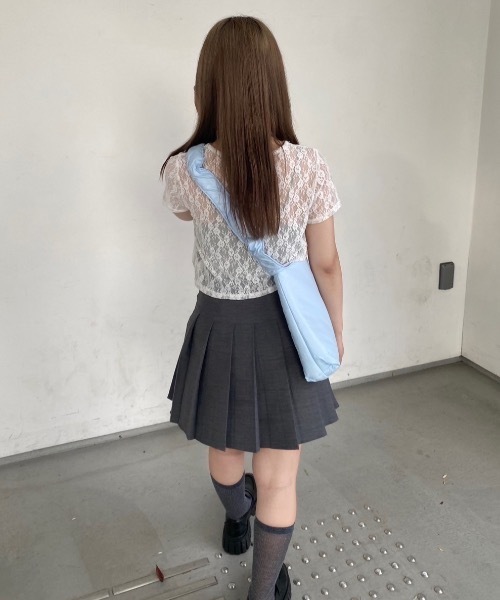 nemne store（ネンネストア）の「【Seoup】ボウタイ付レーストップス（Tシャツ/カットソー・レディース・オフホワイト/ブラック・SMALL/MEDIUM）」の8枚目の写真