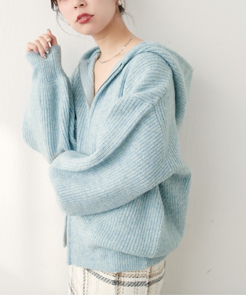 natural couture(ナチュラルクチュール)の「片畦Wzipゆるカーデ(カーディガン/ボレロ・レディース・モカ/ライトグレー/アイボリー/サックスブルー・FREE)」の4枚目の写真