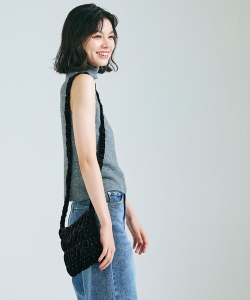 coca（coca）（コカ）の「ラインストーン ベロアショルダーバッグ（ショルダーバッグ・レディース・ブラウン/ブラック・ONE SIZE）」の8枚目の写真