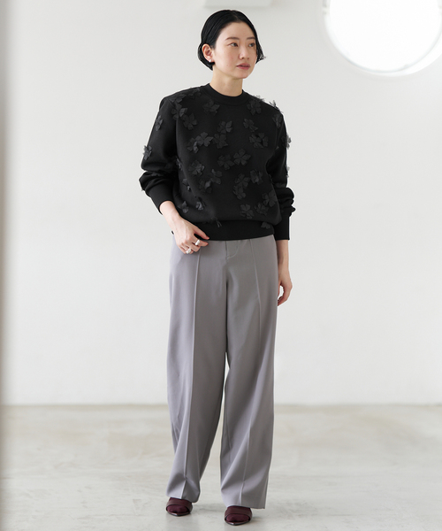 VERMEIL par iena(ヴェルメイユパーイエナ)の「petal knit プルオーバー(ニット/セーター・レディース・ブラウン/ブラック・FREE)」の6枚目の写真