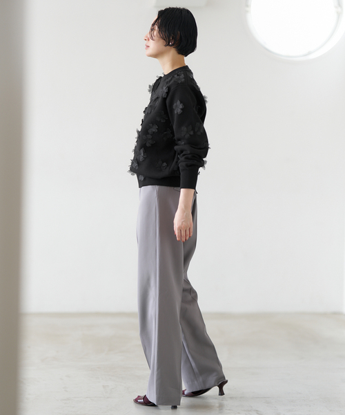 VERMEIL par iena(ヴェルメイユパーイエナ)の「petal knit プルオーバー(ニット/セーター・レディース・ブラウン/ブラック・FREE)」の7枚目の写真