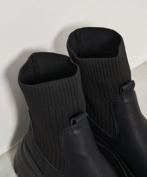 Auntie Rosa Holiday（アンティローザホリデー）の「リブサイドゴアブーツ（ブーツ・レディース・ブラック・39/37）」の7枚目の写真