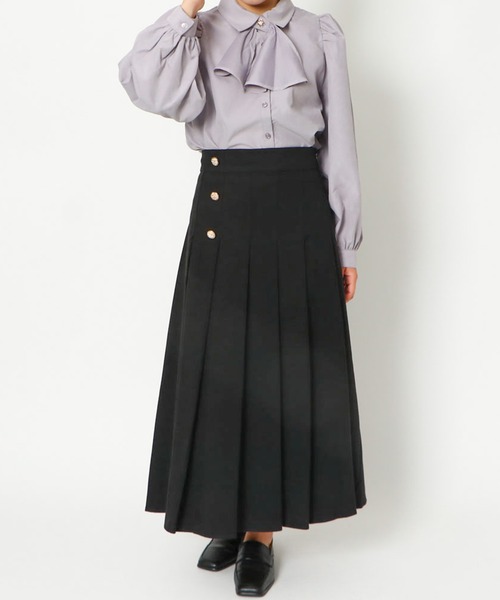 GORGE(ゴージ)の「《サイドボタン×プリーツ》レディース ロングスカート 体型カバー ウエストゴム 春夏秋(スカート・レディース・ブラック/モカ・F)」の4枚目の写真