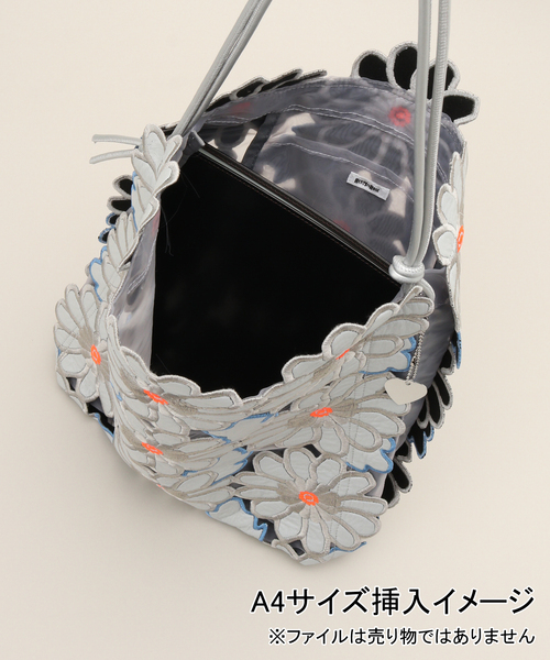 JOINT WORKS(ジョイントワークス)の「HEY! Mrs ROSE/ヘイ!ミセスローズ フラワーシシュウトート 212-140501(トートバッグ・レディース・ブラック/シルバー/ホワイト・FREE)」の9枚目の写真