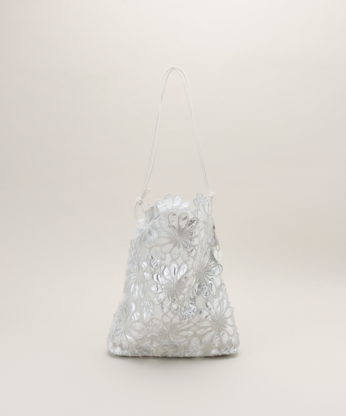 JOINT WORKS(ジョイントワークス)の「HEY! Mrs ROSE/ヘイ!ミセスローズ フラワーシシュウトート 212-140501(トートバッグ・レディース・ブラック/シルバー/ホワイト・FREE)」の19枚目の写真