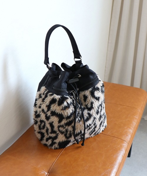 T・S・L（ティーエスエル）の「ボア2wayショルダーバッグ（ショルダーバッグ・レディース・チャコールグレー/レオパード/ベージュ・FREE）」の20枚目の写真