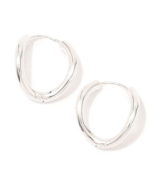BAR JEWELLERY（バージュエリー）の「BAR Jewellery CHUNKY OUTLINE フープピアス（ピアス（両耳用）・レディース・シルバー・FREE）」の2枚目の写真