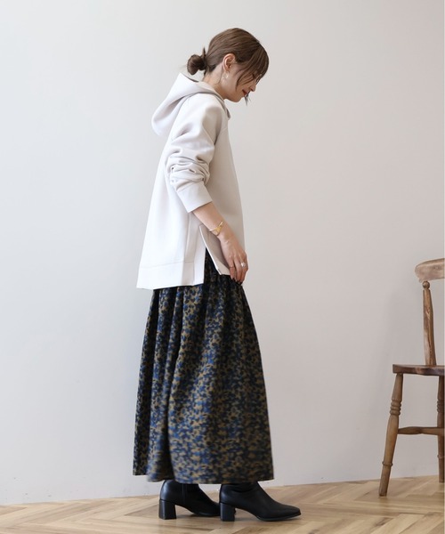 AMERICAN HOLIC（アメリカンホリック）の「サイドスリットポンチパーカー（パーカー・レディース・グレイッシュベージュ/グレー系その他/ダークネイビー・M/L）」の17枚目の写真