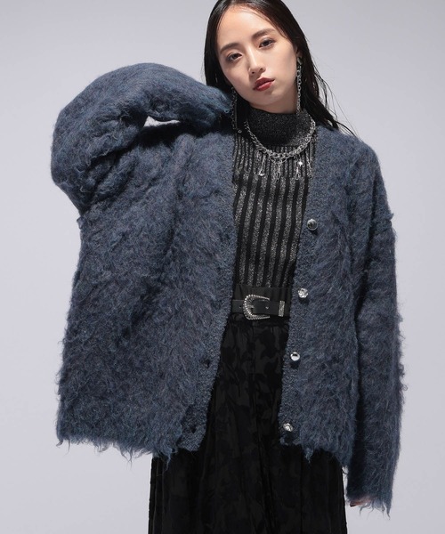 HARE（ハレ）の「ビンテージライクVネックニットカーディガン(HARE)（カーディガン/ボレロ・レディース・イエロー/グレー/ブルー・FREE）」の10枚目の写真