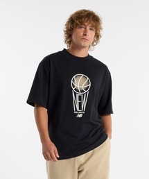 NEW BALANCE | Hoops グラフィックショートスリーブTシャツ(Tシャツ/カットソー)