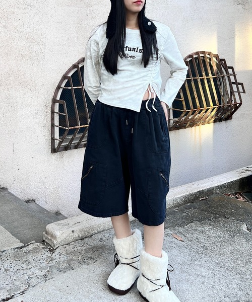 Figments（フィグメンツ）の「サイドドロストロンＴ（Tシャツ/カットソー・レディース・ブラック/ホワイト・FREE）」の10枚目の写真