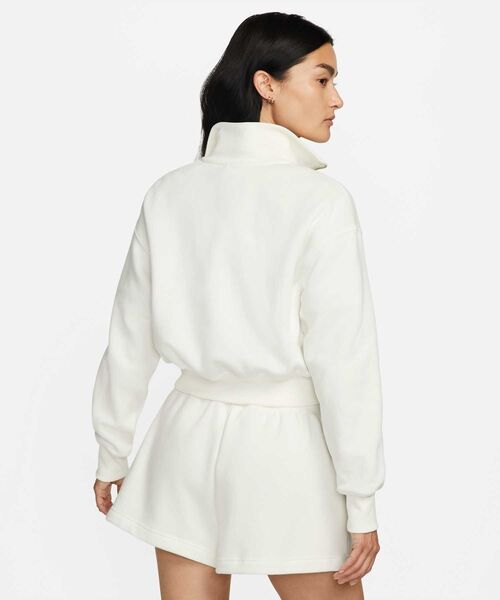 NIKE(ナイキ)の「ナイキ スポーツウェア フェニックス フリース ウィメンズ オーバーサイズド 1/2ジップ クロップ スウェットシャツ / Nike Sportswear Phoenix Fleece Women's Oversized 1/2-Zip Crop Sweatshirt DQ5768-133 Sail(スウェット・レディース・クリーム・S/M/L/2XL/XL/XS)」の7枚目の写真
