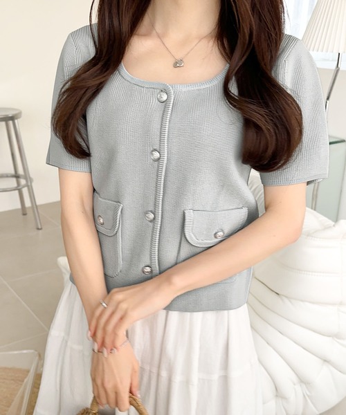 mily bilet(ミウィビレット)の「【mily bilet】軽やかな着心地を叶える。エンブレム釦使いエアリーニットジャケット(半袖)(カーディガン/ボレロ・レディース・グレー/アイボリー/ブラック・X-LARGE/SMALL/MEDIUM/LARGE)」の15枚目の写真