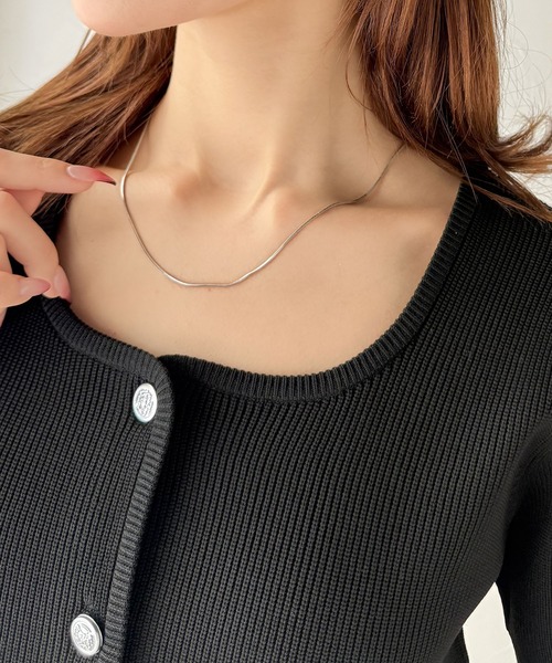 mily bilet(ミウィビレット)の「【mily bilet】軽やかな着心地を叶える。エンブレム釦使いエアリーニットジャケット(半袖)(カーディガン/ボレロ・レディース・グレー/アイボリー/ブラック・X-LARGE/SMALL/MEDIUM/LARGE)」の22枚目の写真