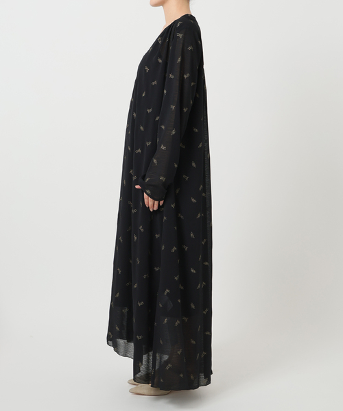 美品☆2024SS Noble スパークプリントマキシワンピース 完売品 美品☆2024SS Noble スパークプリントマキシワンピース 完売品