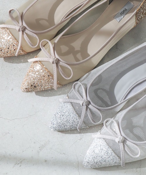 EVOL(イーボル)の「【軽量・柔らかい】チュールバレエパンプス IY5617(バレエシューズ・レディース・ブラック/ベージュ/ゴールド/シルバー/ベージュ系その他・22.0cm/22.5cm/23.0cm/23.5cm/24.0cm/24.5cm/25.0cm)」の1枚目の写真