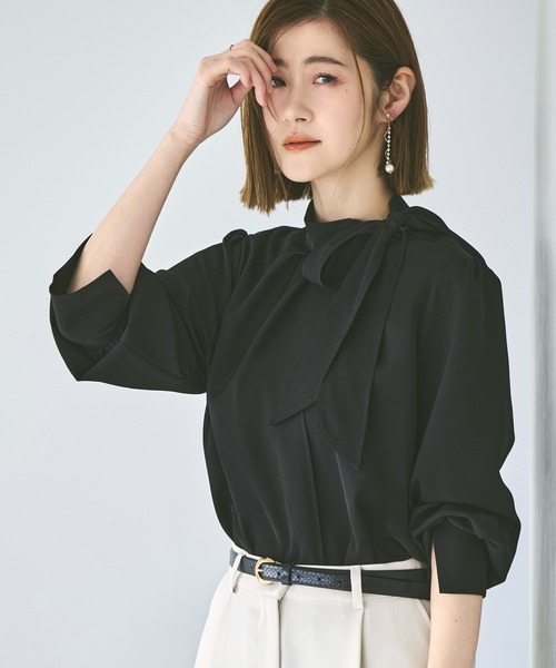 RUIRUE BOUTIQUE(ルイルエブティック)の「洗える | サイド ボウタイブラウス | レディース 体型カバー 長袖 オフィスカジュアル きれいめ 上品 無地 トップス シャツ ブラウス(シャツ/ブラウス・レディース・ホワイト/ブラック/ライトベージュ・S/M/L/LL/3L)」の17枚目の写真