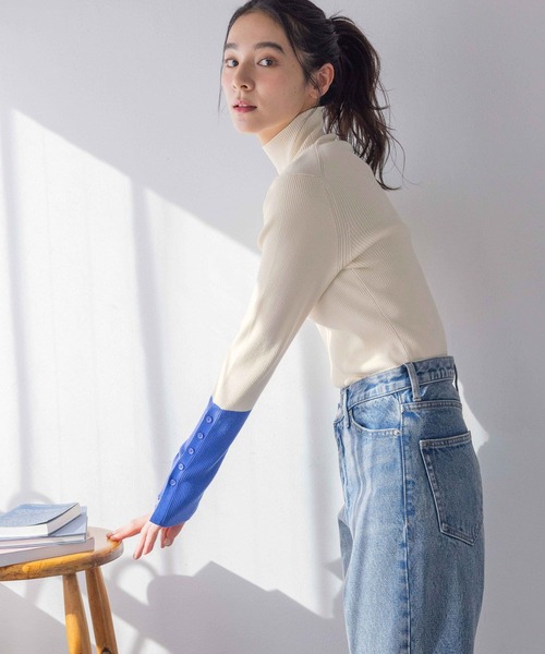 LOWRYS FARM（ローリーズファーム）の「ツートーンニットタートル 284588（ニット/セーター・レディース・アイボリー/ブラック/グレー・FREE）」の9枚目の写真