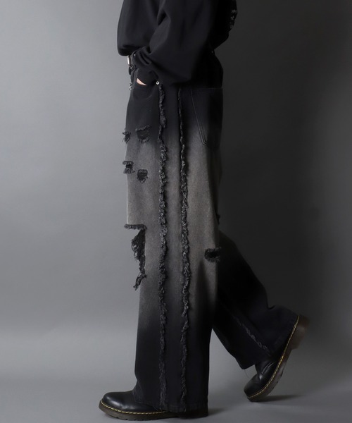 SITRY（シトリー）の「Side Fringe Gradation Denim Pants/サイドフリンジ グラデーション ダメージ加工 バギーデニムパンツ ワイドデニムパンツ（デニムパンツ・メンズ・サックスブルー/ブラック・M/L）」の17枚目の写真
