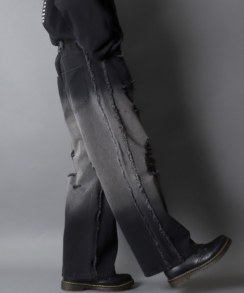 SITRY（シトリー）の「Side Fringe Gradation Denim Pants/サイドフリンジ グラデーション ダメージ加工 バギーデニムパンツ ワイドデニムパンツ（デニムパンツ・メンズ・サックスブルー/ブラック・M/L）」の22枚目の写真