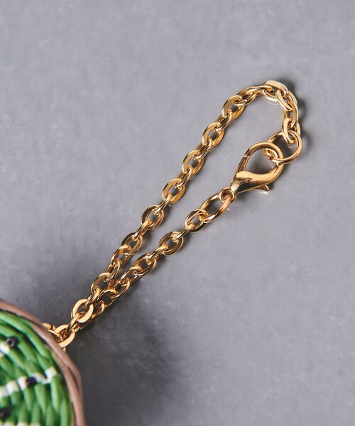 UNITED ARROWS（ユナイテッドアローズ）の「ラタン チャーム②（キーホルダー・レディース・ケリーグリーン/イエロー/レッド/ブラウン・FREE）」の8枚目の写真