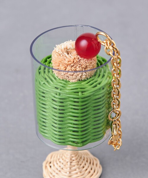 UNITED ARROWS（ユナイテッドアローズ）の「ラタン チャーム②（キーホルダー・レディース・ケリーグリーン/イエロー/レッド/ブラウン・FREE）」の13枚目の写真