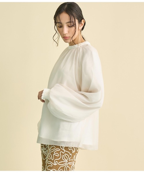 Settimissimo（セッティミッシモ）の「マット シアー レイヤード ボリュームスリーブ ブラウス（シャツ/ブラウス・レディース・オフホワイト/ブラック・FREE）」の7枚目の写真