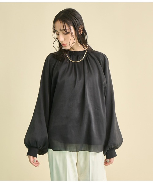 Settimissimo（セッティミッシモ）の「マット シアー レイヤード ボリュームスリーブ ブラウス（シャツ/ブラウス・レディース・オフホワイト/ブラック・FREE）」の15枚目の写真