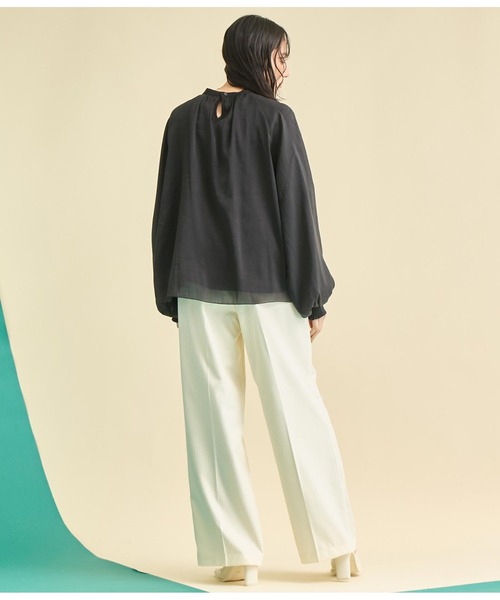 Settimissimo（セッティミッシモ）の「マット シアー レイヤード ボリュームスリーブ ブラウス（シャツ/ブラウス・レディース・オフホワイト/ブラック・FREE）」の21枚目の写真