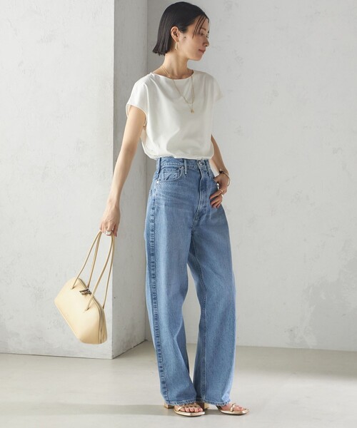 SHIPS(シップス)の「〈手洗い可能〉SORONA(R) ボートネック TEE(Tシャツ/カットソー・レディース・ブラック/ライトグレー/オフホワイト・ONE SIZE)」の14枚目の写真