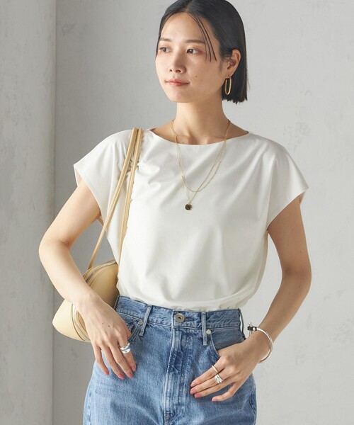 SHIPS(シップス)の「〈手洗い可能〉SORONA(R) ボートネック TEE(Tシャツ/カットソー・レディース・ブラック/ライトグレー/オフホワイト・ONE SIZE)」の16枚目の写真