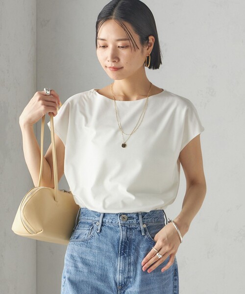 SHIPS(シップス)の「〈手洗い可能〉SORONA(R) ボートネック TEE(Tシャツ/カットソー・レディース・ブラック/ライトグレー/オフホワイト・ONE SIZE)」の17枚目の写真