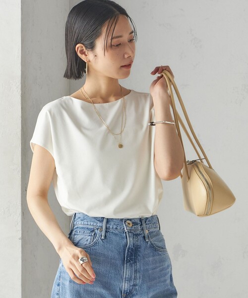 SHIPS(シップス)の「〈手洗い可能〉SORONA(R) ボートネック TEE(Tシャツ/カットソー・レディース・ブラック/ライトグレー/オフホワイト・ONE SIZE)」の21枚目の写真
