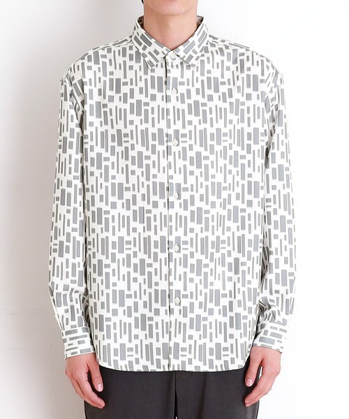 THE SHOP TK （ザ ショップ ティーケー ）の「ドライポリ長袖プリントシャツ（シャツ/ブラウス・メンズ・ホワイト系3/ブルー系その他4/ブラック系/ホワイト系5・04/03/02）」の21枚目の写真