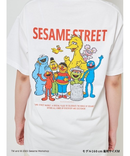 SESAME STREET(セサミストリート)の「【UNISEX】キャラクターアートTシャツ(ELMO&FRIENDS)(Tシャツ/カットソー・レディース・ホワイト/スカイブルー・MEDIUM/LARGE)」の7枚目の写真