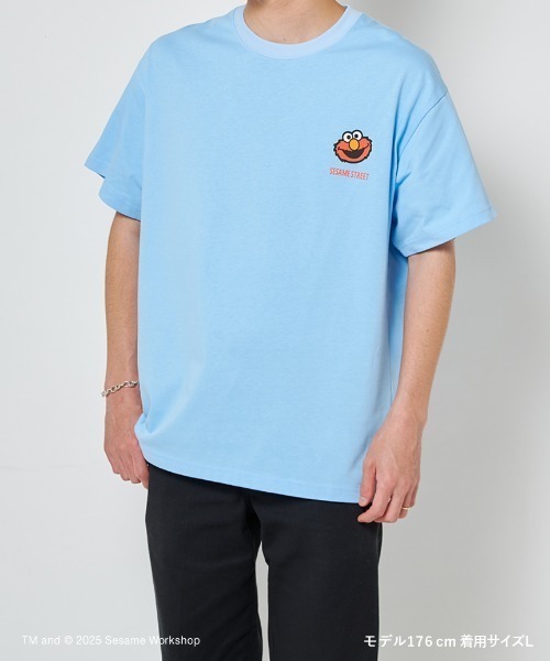 SESAME STREET(セサミストリート)の「【UNISEX】キャラクターアートTシャツ(ELMO&FRIENDS)(Tシャツ/カットソー・レディース・ホワイト/スカイブルー・MEDIUM/LARGE)」の10枚目の写真