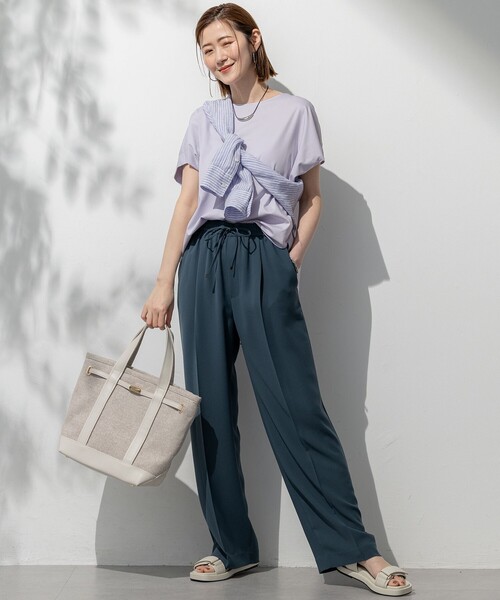 23区 L（ニジュウサンクオオキイサイズ）の「LIBECO ベーシック シャツ（シャツ/ブラウス・レディース・ネイビー系/オレンジ系1/ダークグリーン系1/ダークブラウン系1/ふじ色系1/ホワイト系/ローズ系/ベージュ系・44/46/48/50）」の9枚目の写真