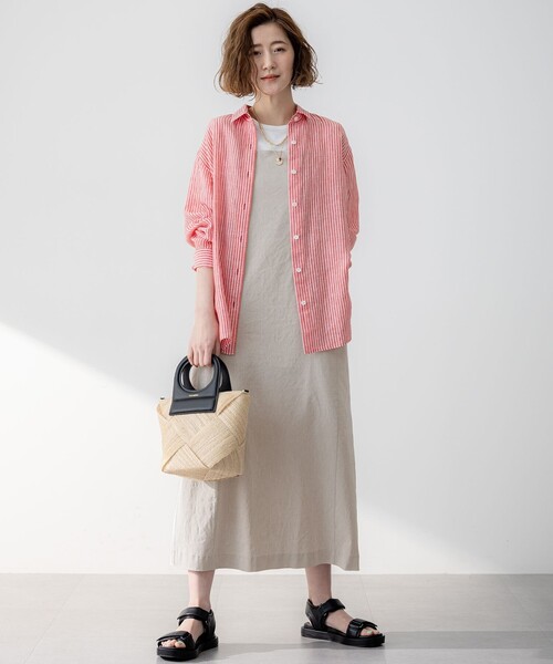 23区 L（ニジュウサンクオオキイサイズ）の「LIBECO ベーシック シャツ（シャツ/ブラウス・レディース・ネイビー系/オレンジ系1/ダークグリーン系1/ダークブラウン系1/ふじ色系1/ホワイト系/ローズ系/ベージュ系・44/46/48/50）」の13枚目の写真