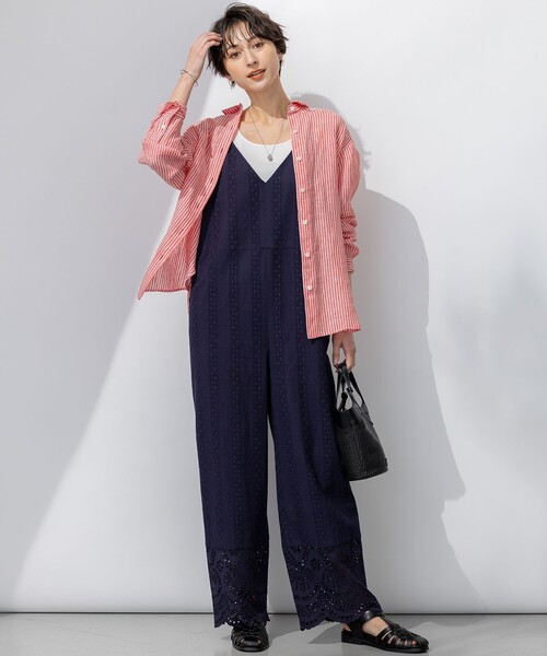 23区 L（ニジュウサンクオオキイサイズ）の「LIBECO ベーシック シャツ（シャツ/ブラウス・レディース・ネイビー系/オレンジ系1/ダークグリーン系1/ダークブラウン系1/ふじ色系1/ホワイト系/ローズ系/ベージュ系・44/46/48/50）」の16枚目の写真