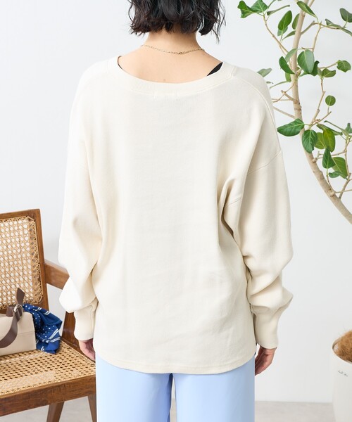 FREAK'S STORE(フリークスストア)の「アーミーフライス VネックロンT/無地 リブVネックロンT(Tシャツ/カットソー・レディース・オフホワイト/チャコールグレー/グレー/サックスブルー・フリ-)」の6枚目の写真