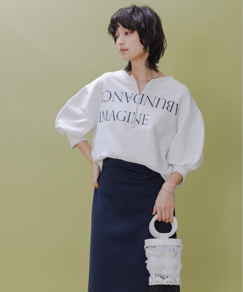 Eimee Law（エイミーロウ）の「テキストプリント ハーフジップボートネックスウェット（Tシャツ/カットソー・レディース・ダークネイビー/オフホワイト/アイボリー・FREE）」の16枚目の写真
