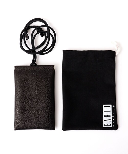 EARLE(アール)の「【EARLE/アール】Mobile Leather Pouch 別注レザーポーチ(ショルダーバッグ・メンズ・ブラック・FREE)」の20枚目の写真