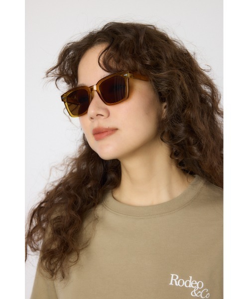 RODEO CROWNS WIDE BOWL（ロデオクラウンズワイドボウル）の「BASIC FRAME アイウェア（サングラス・レディース・イエロー系その他/ブラウン系その他/ブラック系その他・FREE）」の3枚目の写真