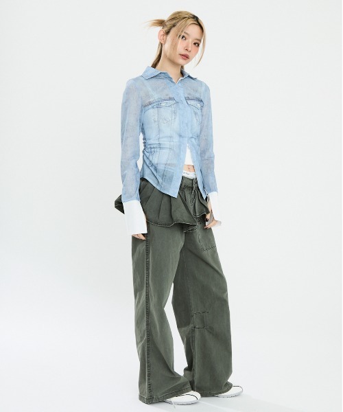 Clum(クルム)の「デニムプリントタイトトップス(Tシャツ/カットソー・レディース・ブルー・SMALL/MEDIUM)」の13枚目の写真
