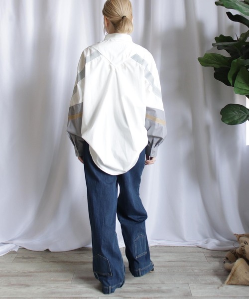 BITTOKO（ビットコ）の「裾ZIPデザインデニム（デニムパンツ・レディース・ブルー・MEDIUM/LARGE）」の13枚目の写真