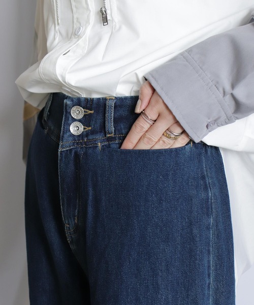 BITTOKO（ビットコ）の「裾ZIPデザインデニム（デニムパンツ・レディース・ブルー・MEDIUM/LARGE）」の17枚目の写真