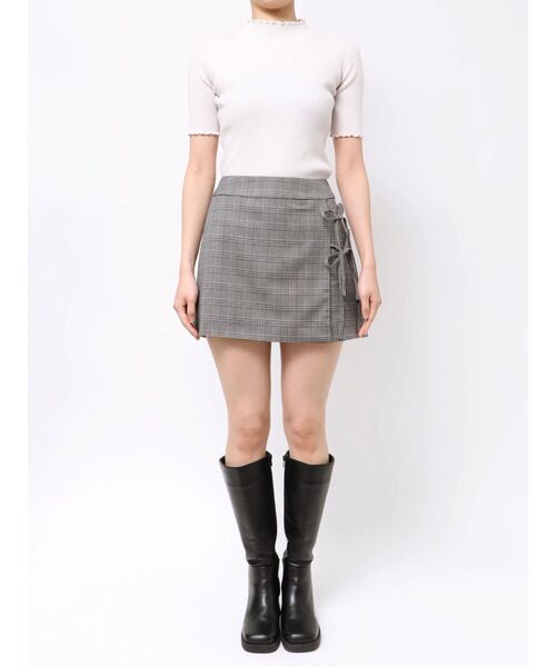 EVRIS（エヴリス）の「リボンデザインミニスカート【セットアップ着用可能】（スカート・レディース・その他1/ブラック/グレー・SMALL/MEDIUM）」の10枚目の写真