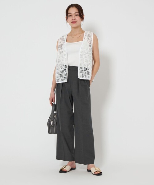 green label relaxing（グリーンレーベルリラクシング）の「［size SHORTあり］キチントボトムス コンフィ ワイド パンツ（スラックス・レディース・ダークグレー/ベージュ/ライトブルー/ダークブラウン・SHORT/36/38/40）」の5枚目の写真