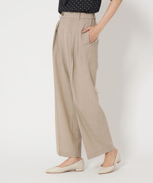 green label relaxing（グリーンレーベルリラクシング）の「［size SHORTあり］キチントボトムス コンフィ ワイド パンツ（スラックス・レディース・ダークグレー/ベージュ/ライトブルー/ダークブラウン・SHORT/36/38/40）」の9枚目の写真