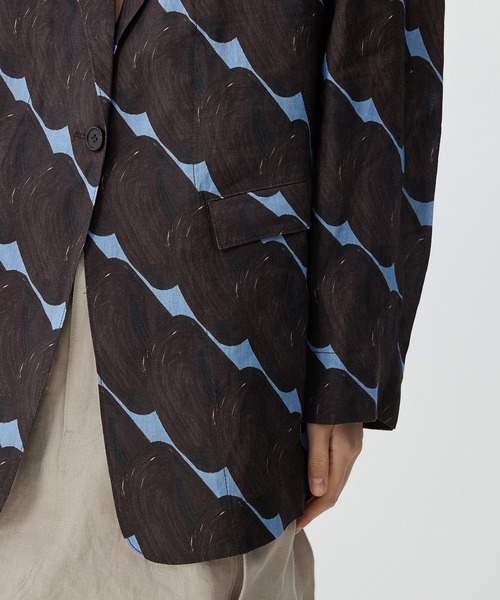 JNBY（ジェーエヌビーワイ）の「Urban Graphic Linen Jacket / リネンジャケット（テーラードジャケット・レディース・ベージュ/ブラウン・36/38）」の14枚目の写真